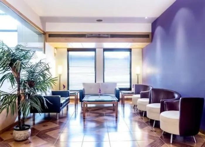 The Royal Orchid Hotel, Chembur Mumbai